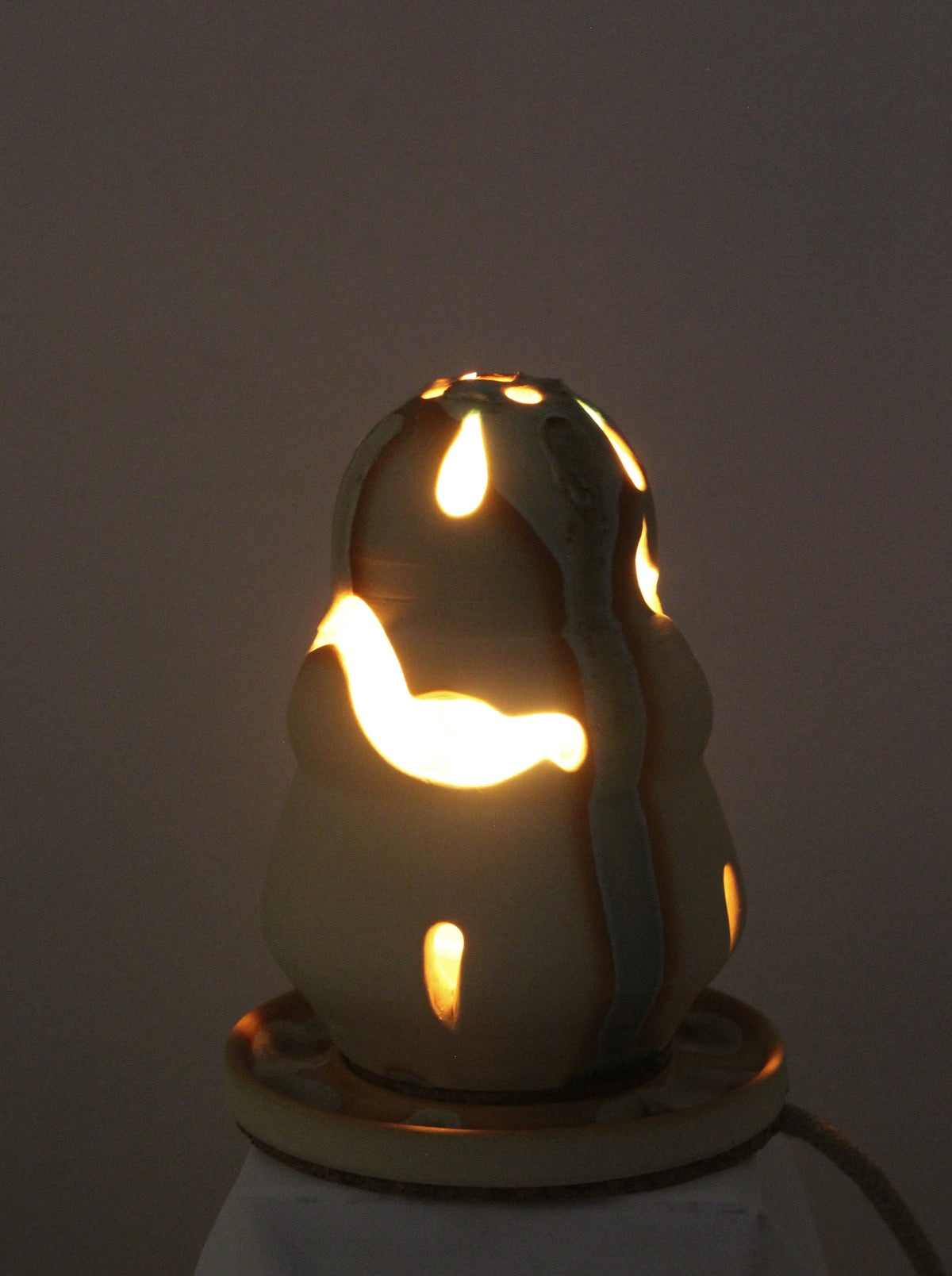 ÁMICA LUZ 003